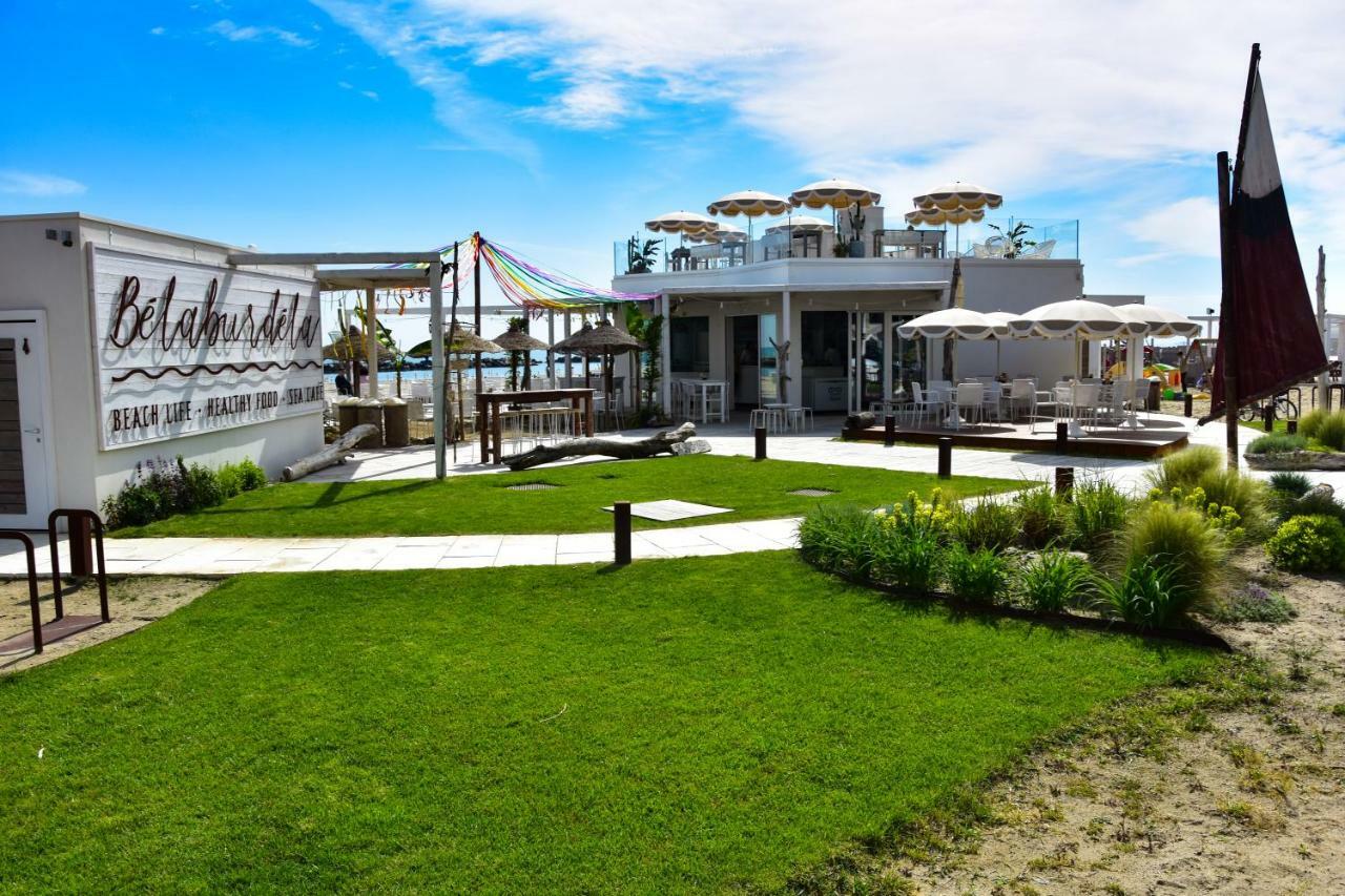 Tyc Hotel Viserbella di Rimini Kültér fotó